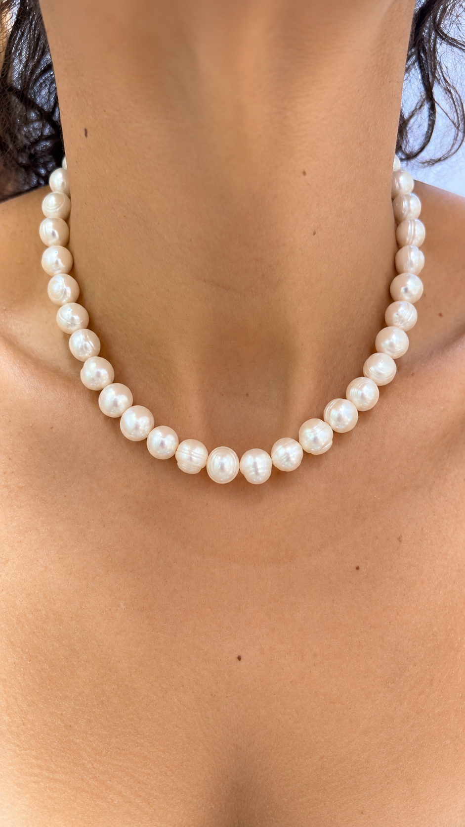 The Essentials Pearl Necklace