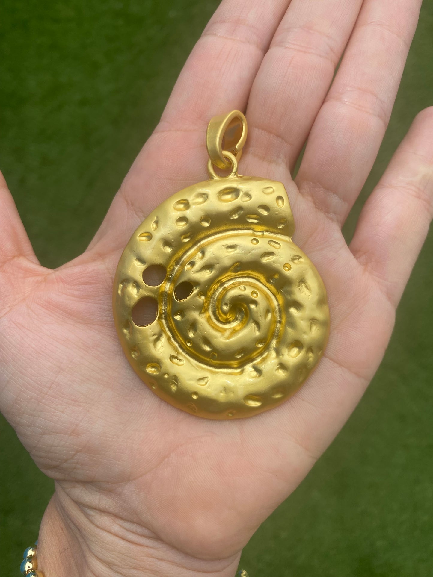 Big Conch Pendant