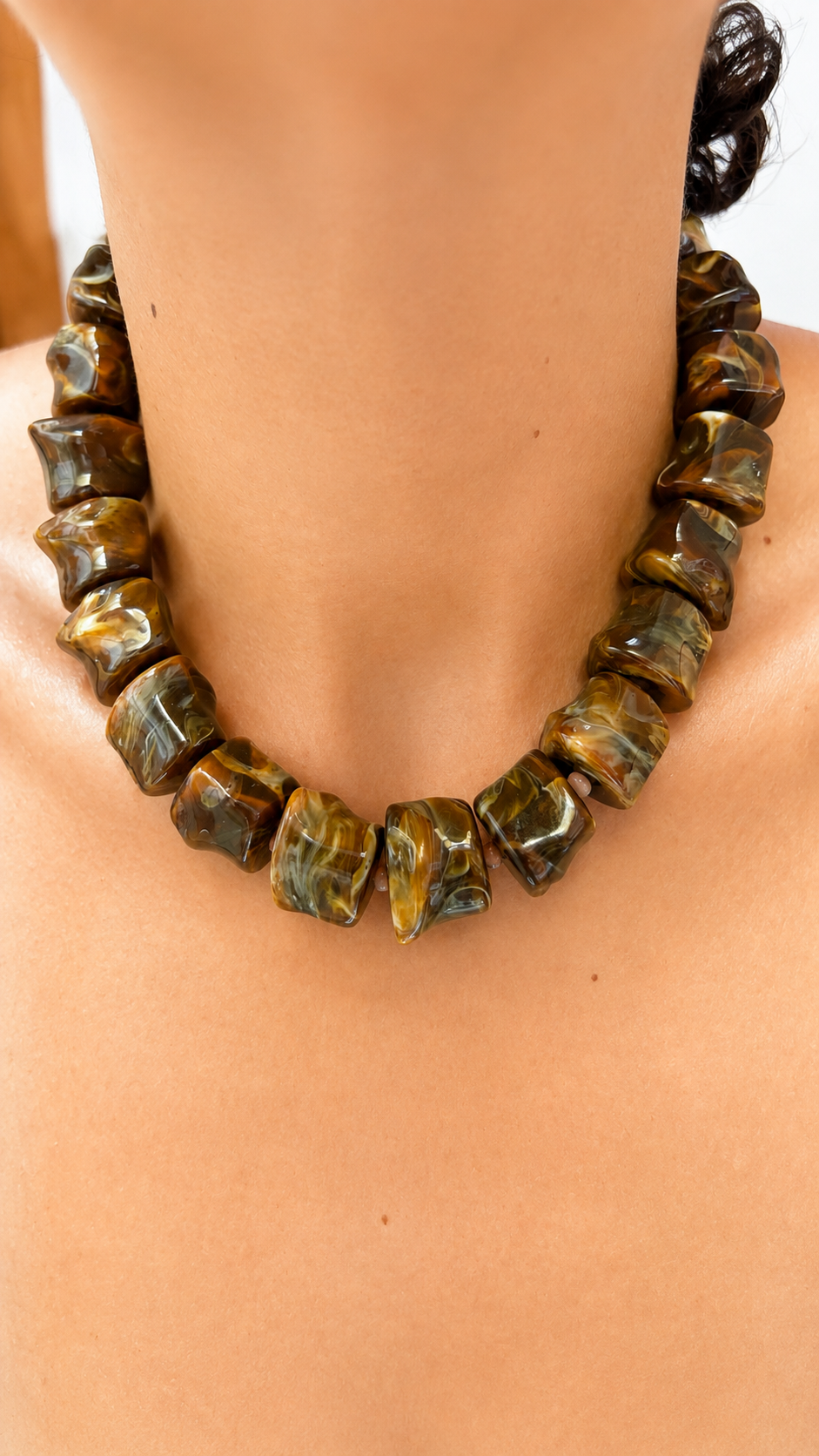 Galilea Acrylic Necklace - 20mm