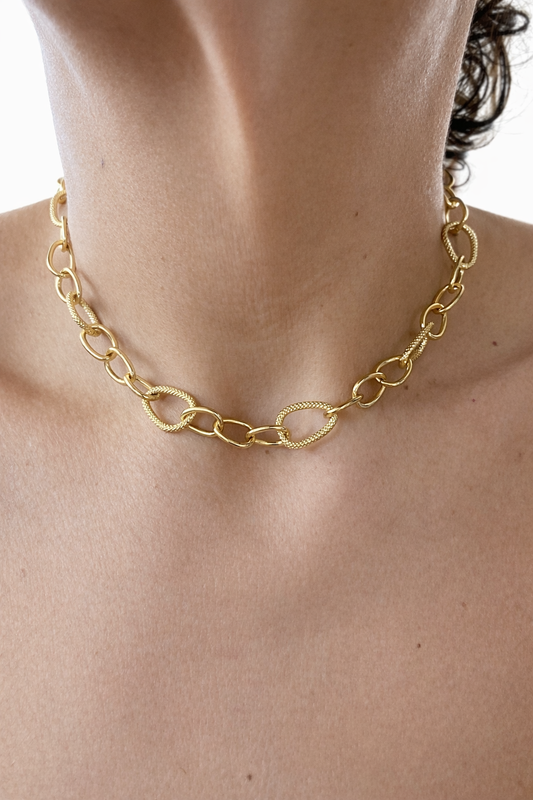 Larissa Chocker