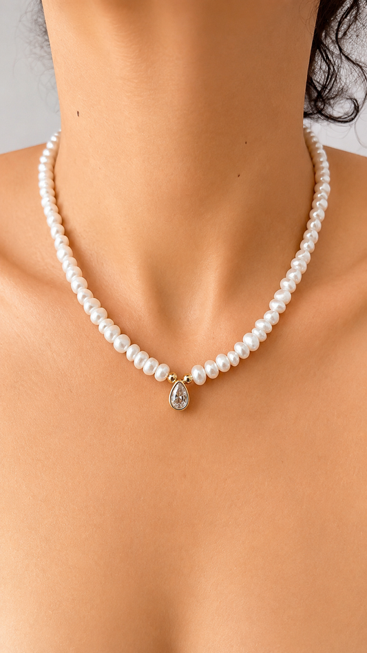 Pearl & Bezel Necklace