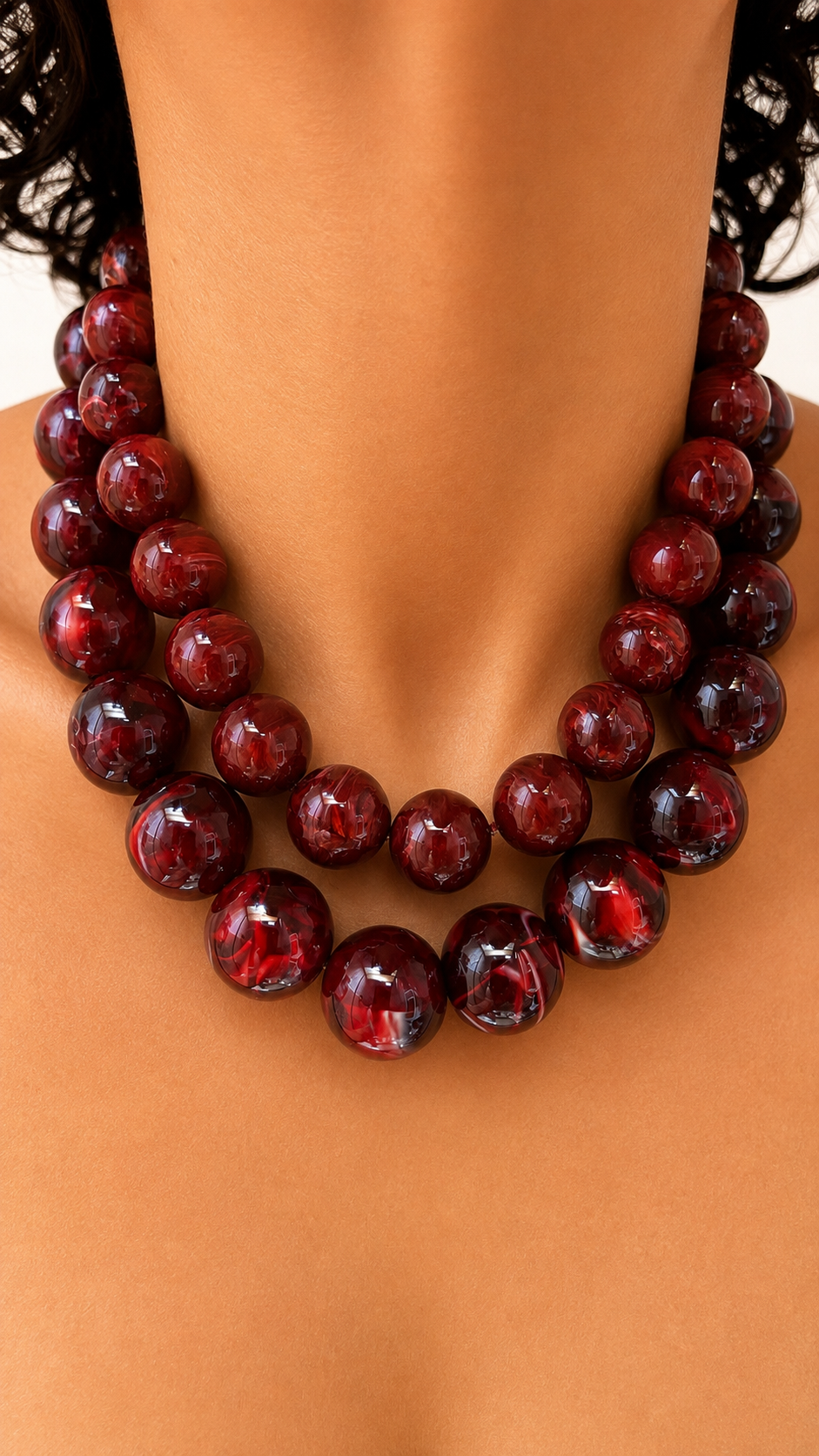 Bubblegum Necklace - Round Cabernet