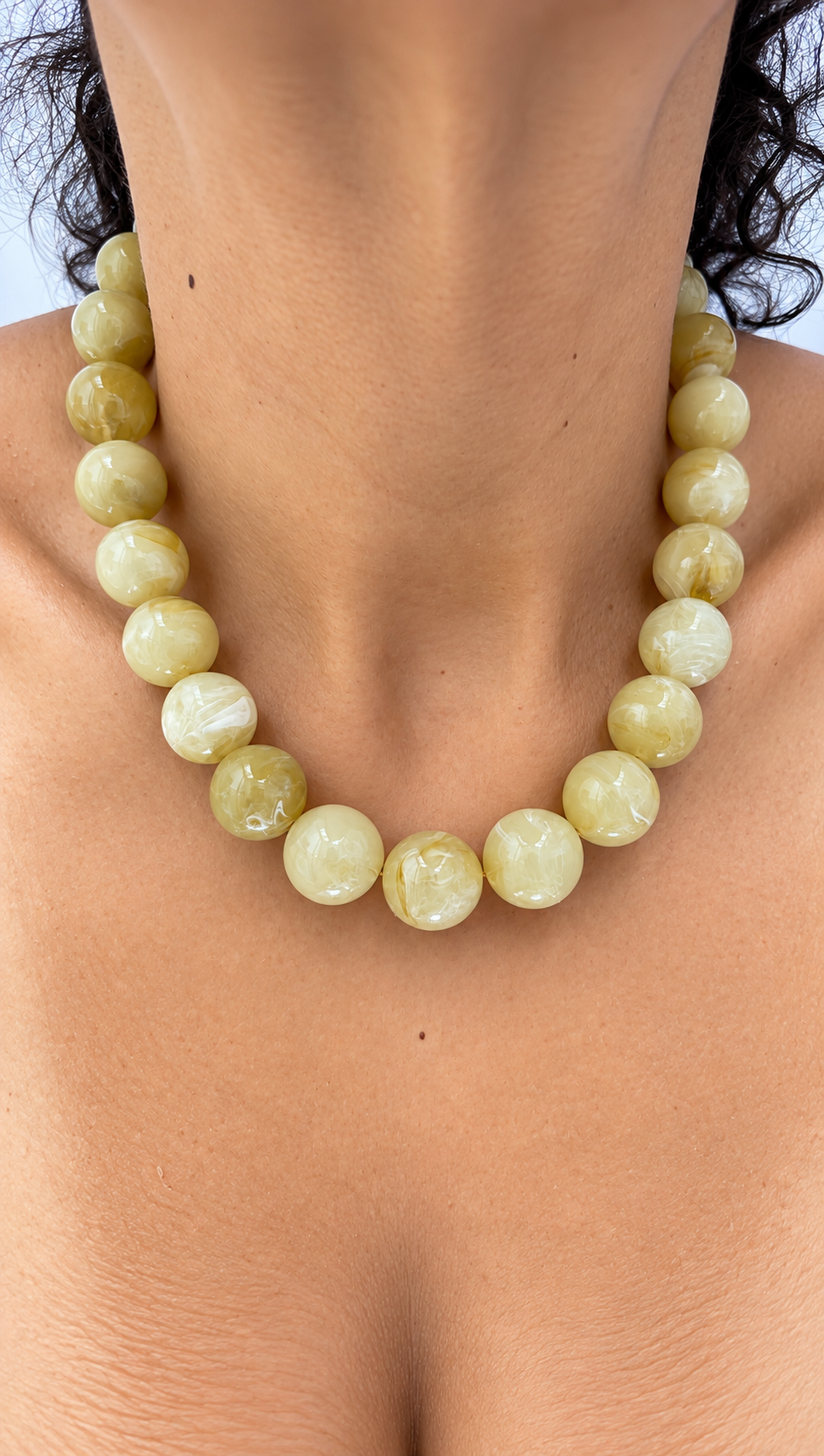 Gumball Necklaces - 16mm Cream
