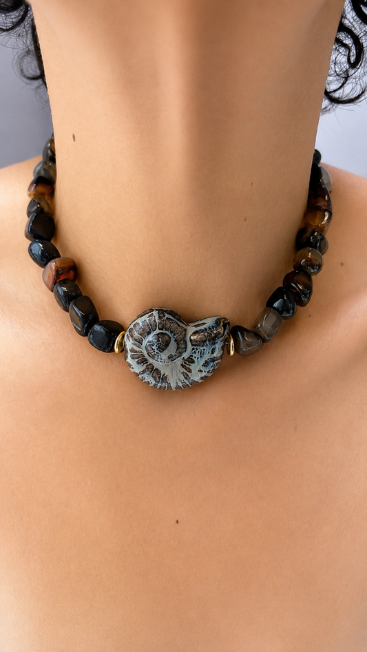 Agate Shell Choker Necklace