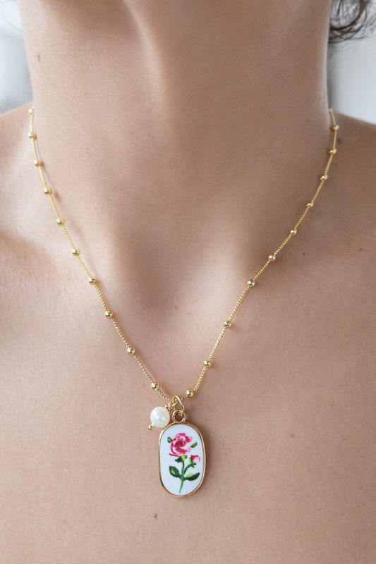 Vintage Rose Chain