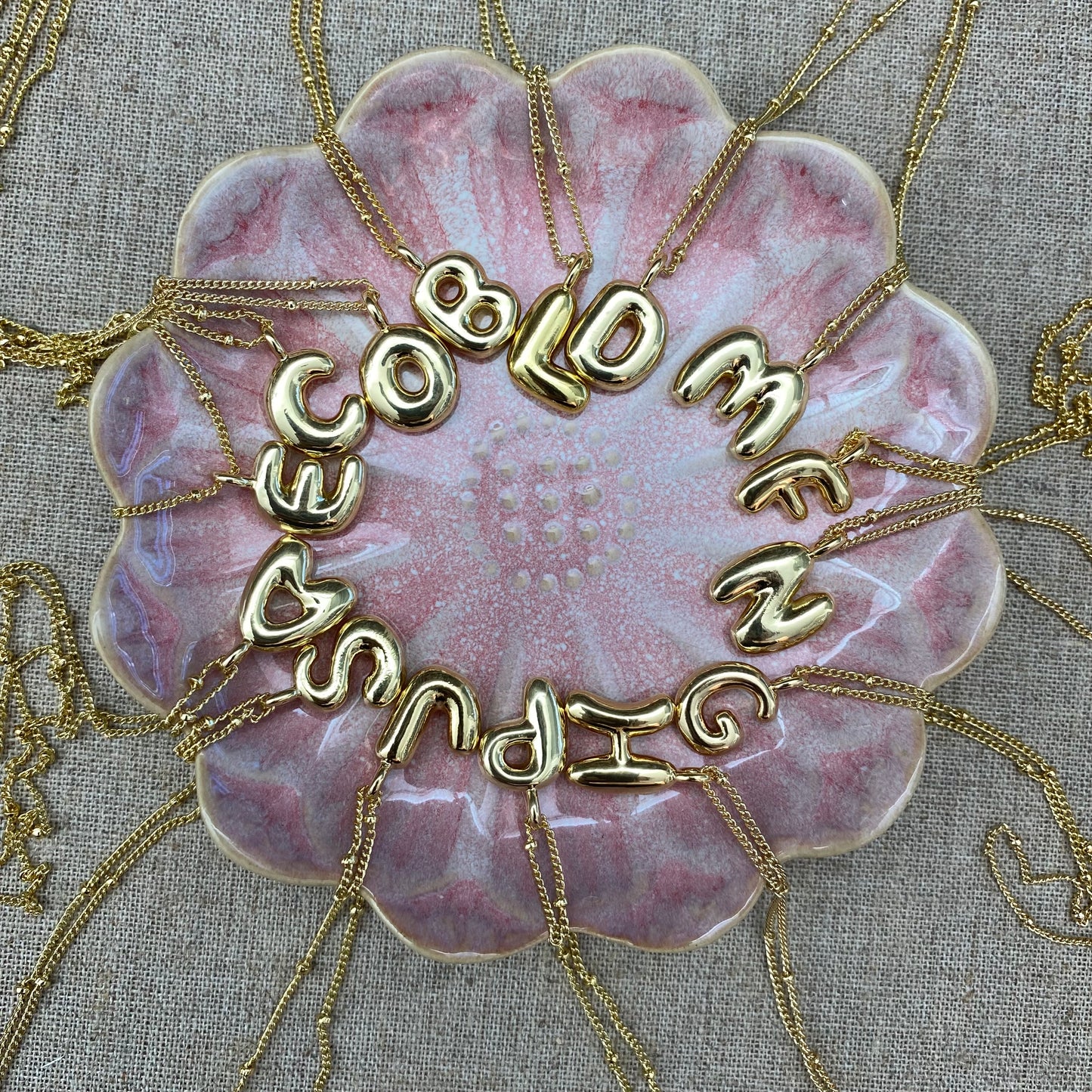 Bubble Letter Chain