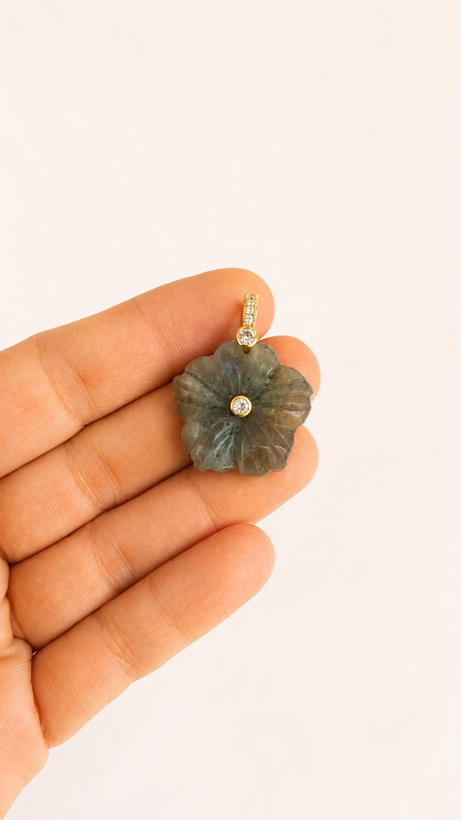 Labradorite Flower Pendant